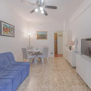 Comodo E In Ottima Posizione , Rapallo Italie
