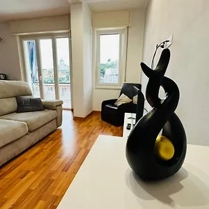 La Casa Di Nesy , San Remo Italie